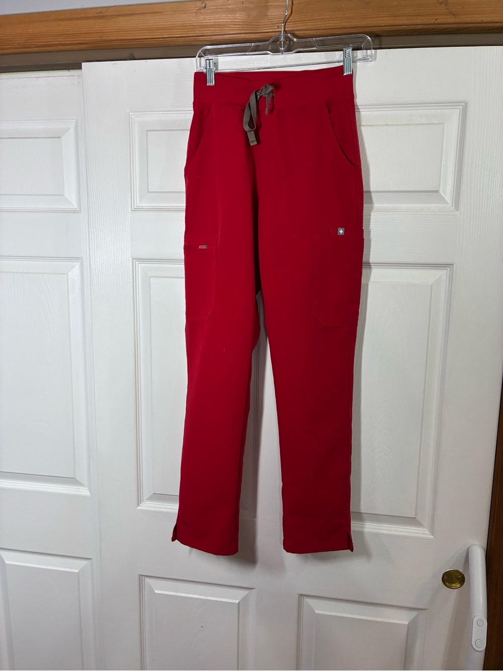 Figs Red scrub pants size XS